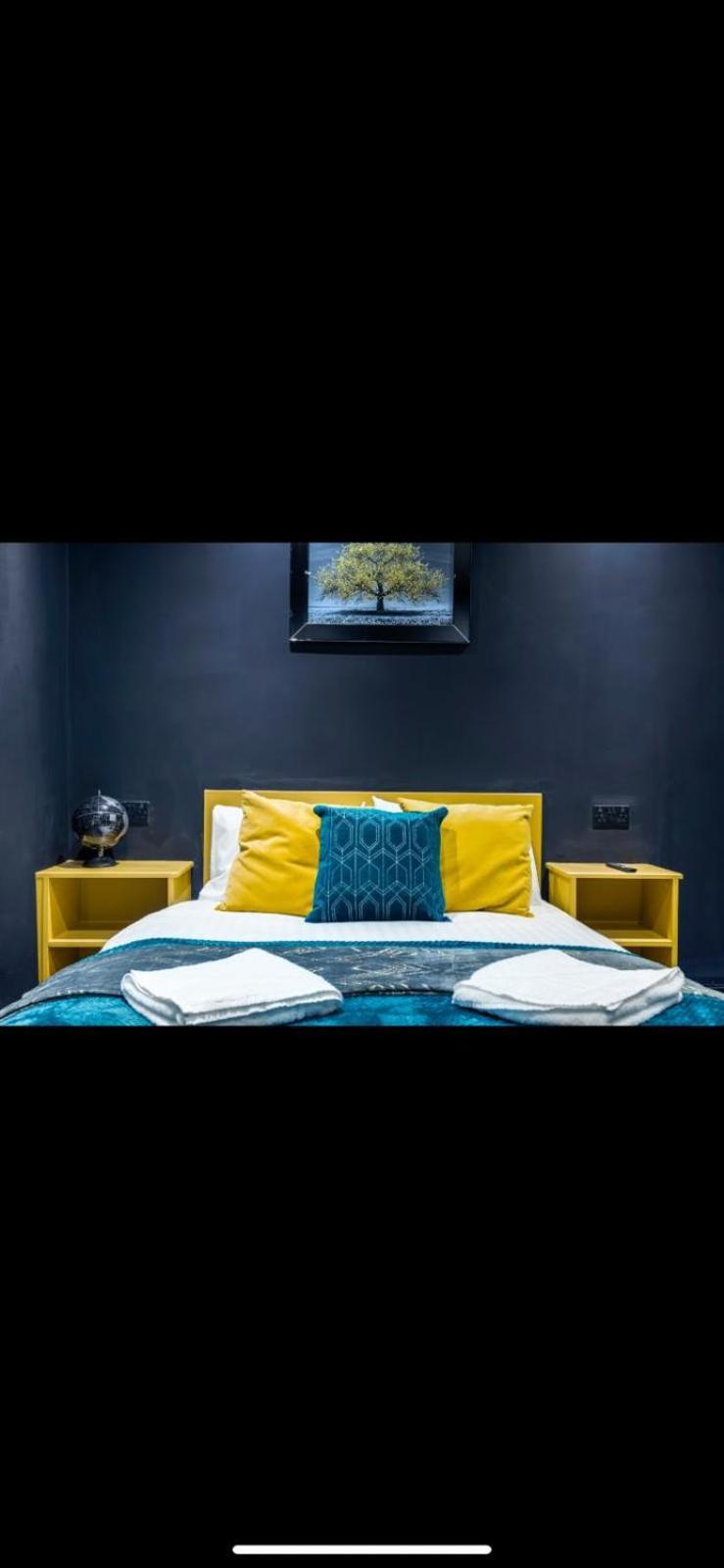 Two Bed Modern Apartment 5Min Walk To Town Centre With Free Parking ! Under New Management بلاكبول المظهر الخارجي الصورة